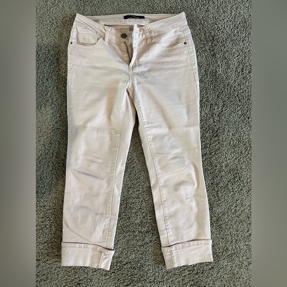 Women’s Light Pink Crop Jeans